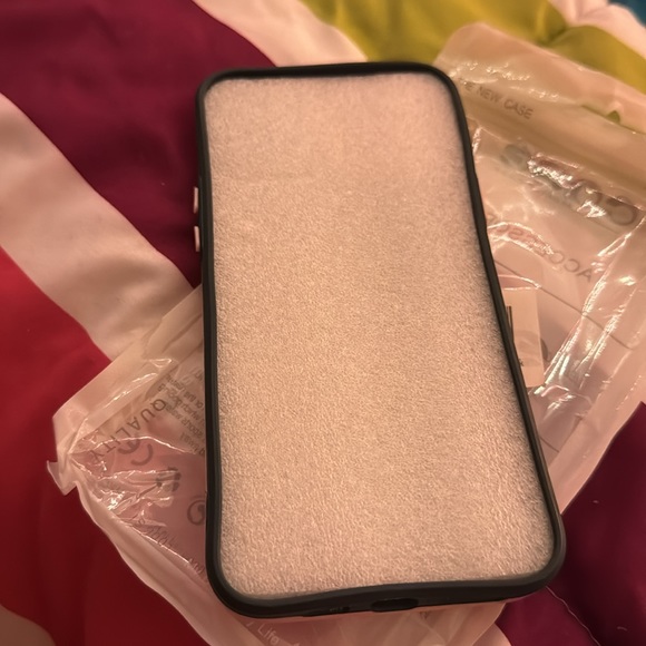 iPhone 13pro max KAWS case - Picture 2 of 2